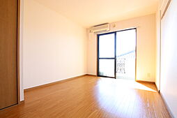 ミルトニアめじろ台 317 3階1Kのリビング/ダイニング