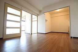 アスティー冨士 503 5階3LDKのリビング/ダイニング