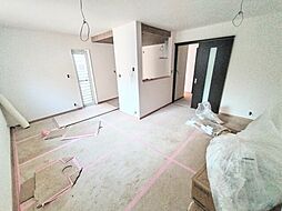 モンターニュ稲城　Ｂ棟 B-1 1階3LDKのリビング/ダイニング