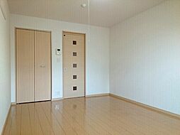 JR身延線 小井川駅 徒歩15分の賃貸マンション 3階1Kのリビング/ダイニング