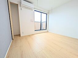 ヘリオス芝山 301 3階1Kのリビング/ダイニング