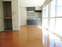 フジ・ヴェール壱番館 103 1階2LDKのリビング/ダイニング