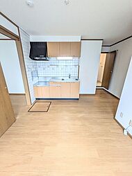 エトワール2 102 1階2DKのリビング/ダイニング