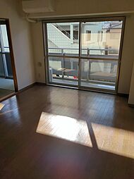 ミレブローズ・サダヒロ 203 2階3LDKのリビング/ダイニング