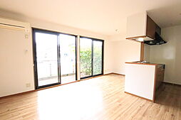 メゾンゴールドII 101 1階3LDKのリビング/ダイニング