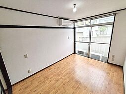 マリオンハイツ 107 1階1Kのリビング/ダイニング