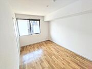 玄関側洋室6帖