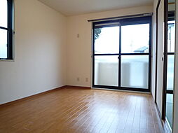 フローラ・フォンテＢ 101 1階3DKのリビング/ダイニング