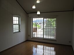 JR外房線 茂原駅 バス6分 東中学校前下車 徒歩8分の賃貸アパート 2階2LDKのリビング/ダイニング