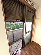 シャッター雨戸あり