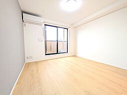 京成松戸線 高根木戸駅 徒歩11分の賃貸アパート 3階1Kのリビング/ダイニング