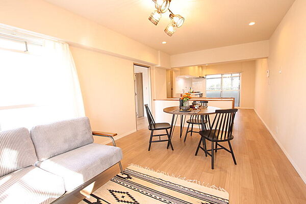 リビング/ダイニング