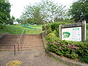 戸塚西公園まで650ｍ