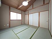 南西向きの和室8．0帖☆