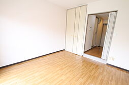 アメニティＯ．Ｉ 208 2階ワンルームのリビング/ダイニング