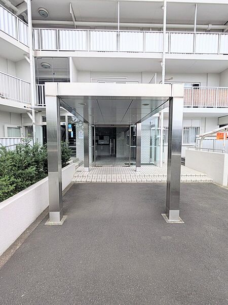 エントランスを拡大表示