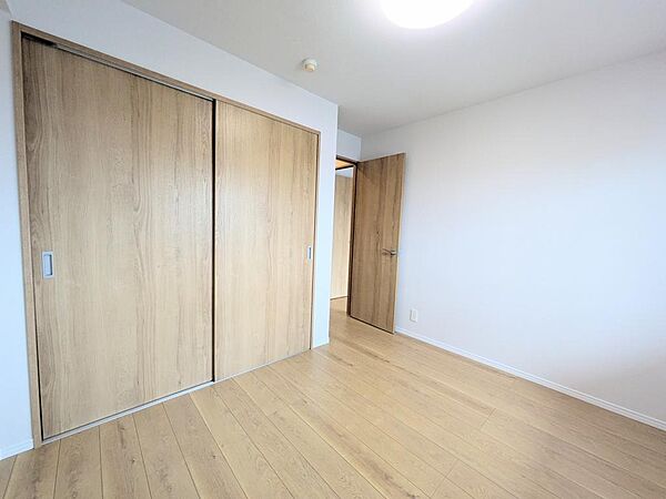 洋室を拡大表示