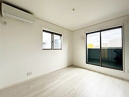 クレスト　Ｍ　II 203 2階1Kのリビング/ダイニング