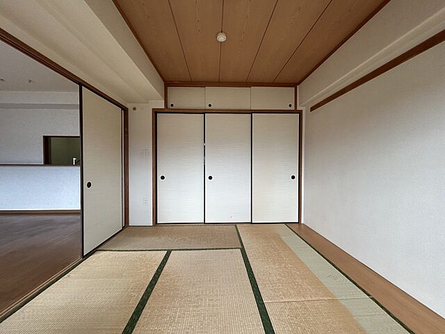 寝室