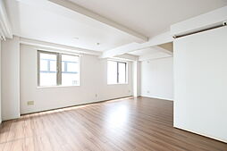 アコルデ横濱関内 802 8階2Kのリビング/ダイニング