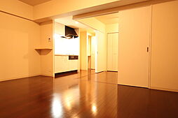 ラグーナコート 207 2階1LDKのリビング/ダイニング