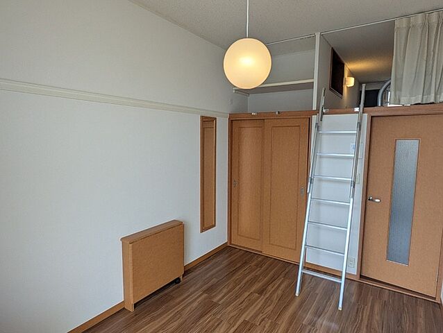 寝室