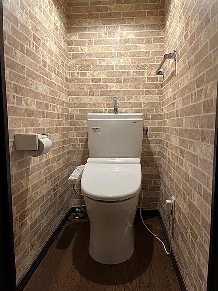 トイレを拡大表示