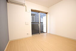 カムプレース西川口 102 1階1Kのリビング/ダイニング