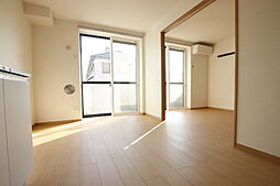 フォレストコートＡ A103 1階2DKのリビング/ダイニング