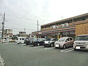 セブンイレブン 南越谷5丁目店まで300ｍ