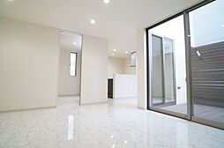 Ｖｅｎｔ　Ｖｅｒｔ　ＳＯＵＴＨ（ヴァン　ベール　サウス） B 1階3LDKのリビング/ダイニング