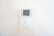 ★来訪者を確認できるTV付モニターホンです★