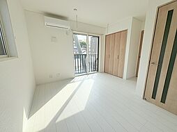 ラグライフ向山 101 1階ワンルームのリビング/ダイニング