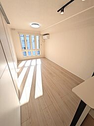 カーサ・デル・ソーレ八幡 203 2階2LDKのリビング/ダイニング