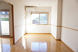 カスターナ 101 1階1LDKのリビング/ダイニング