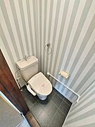 ★★トイレは嬉しい洗浄機能付き便座です♪★★