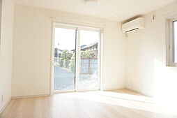 カーサ・リーベル 1 1階2SLDKのリビング/ダイニング