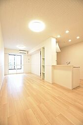 フラン・アマレッティ 102 1階1LDKのリビング/ダイニング