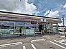 周辺：セブンイレブン（24時間営業）