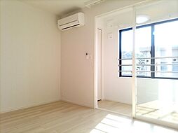 ココル 203 2階1LDKのリビング/ダイニング