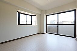 コーポレ古三津 107 1階2DKのリビング/ダイニング