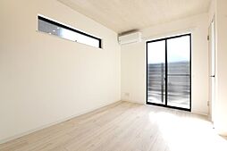 ＧＡＬＬＥＲＹ　ＨＯＵＳＥ　衣山　Ａ 101 1階1LDKのリビング/ダイニング