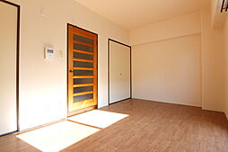 エスポワール松山 203 2階ワンルームのリビング/ダイニング