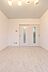 リビング/ダイニング：居室
