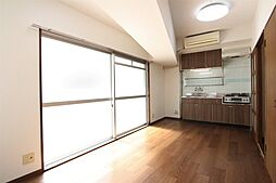 伊予鉄道市駅線 大街道駅 徒歩5分の賃貸マンション 2階ワンルームのリビング/ダイニング