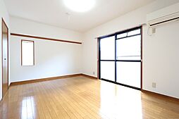 伊予鉄道環状線(JR松山駅経由) 鉄砲町駅 徒歩3分の賃貸マンション 4階1Kのリビング/ダイニング