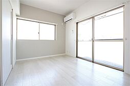 伊予鉄道本町線 本町五丁目駅 徒歩4分の賃貸マンション 3階1Kのリビング/ダイニング