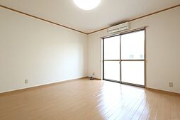 伊予鉄道横河原線 石手川公園駅 徒歩13分の賃貸アパート 2階1Kのリビング/ダイニング