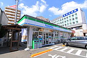 コンビニ