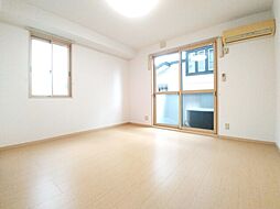 Ｌａ　ｃａｓａ　持田 101 1階ワンルームのリビング/ダイニング